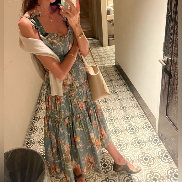 Christy Lynn Mia Dress - Blue Brocade size M - Picture 7 of 16